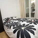 Apartment Rue Pouchet 17Th